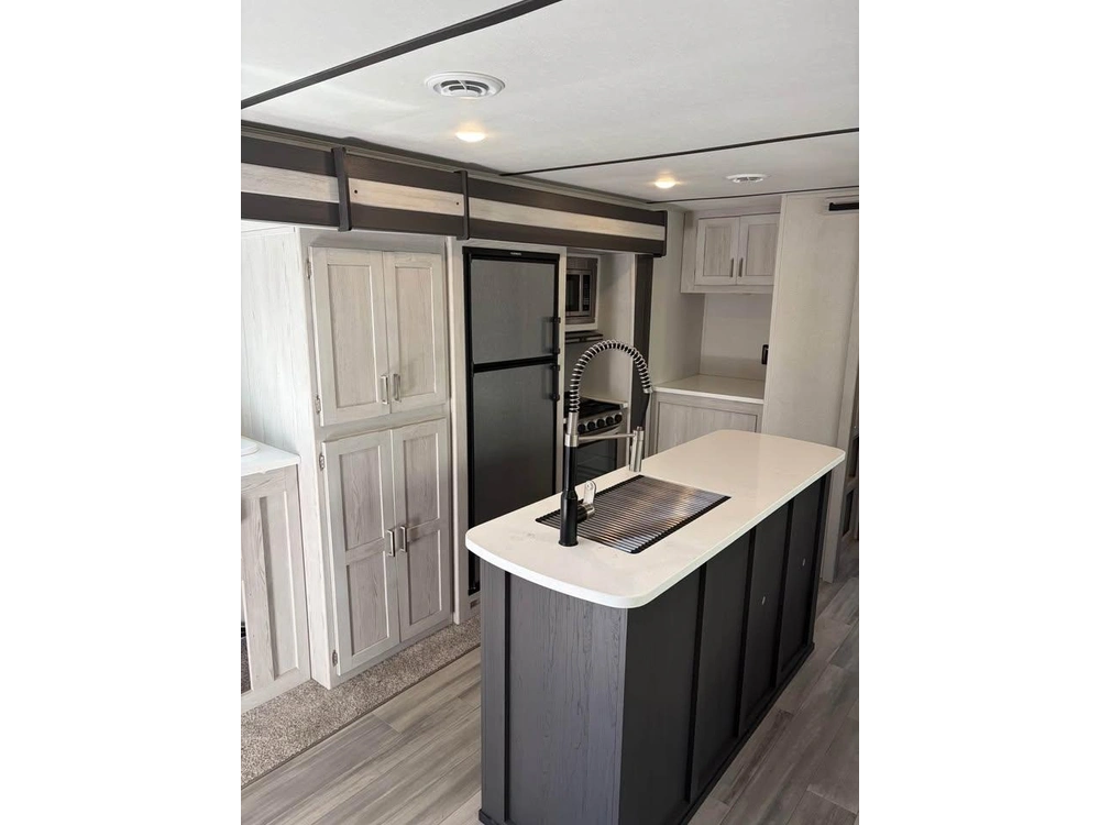 2021 Keystone Rv Sprinter 341bik alt