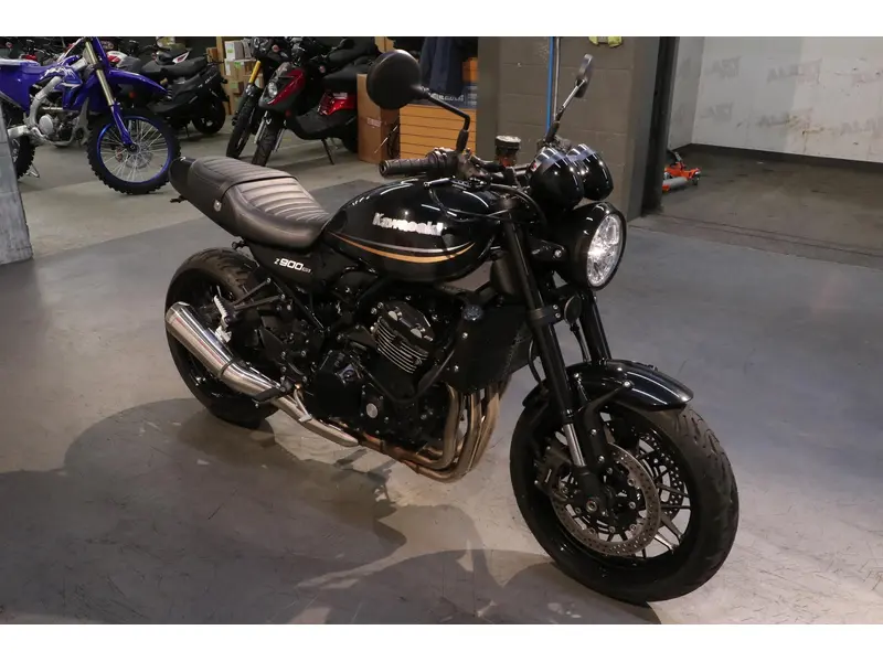 2018 Kawasaki Z900RS thumbnail 11