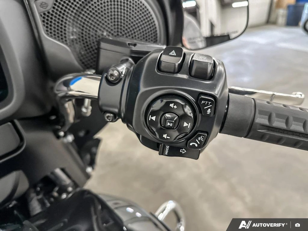 2026 Harley-davidson Street Glide alt