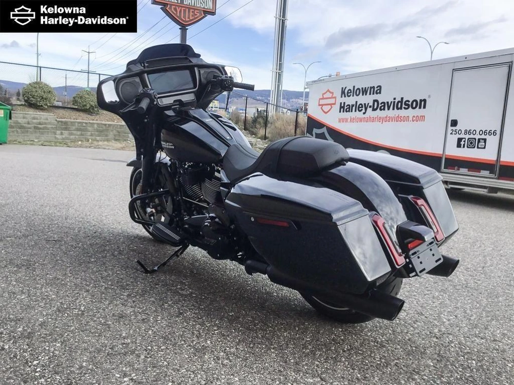 2026 Harley-davidson Flhx - Street Glide® alt