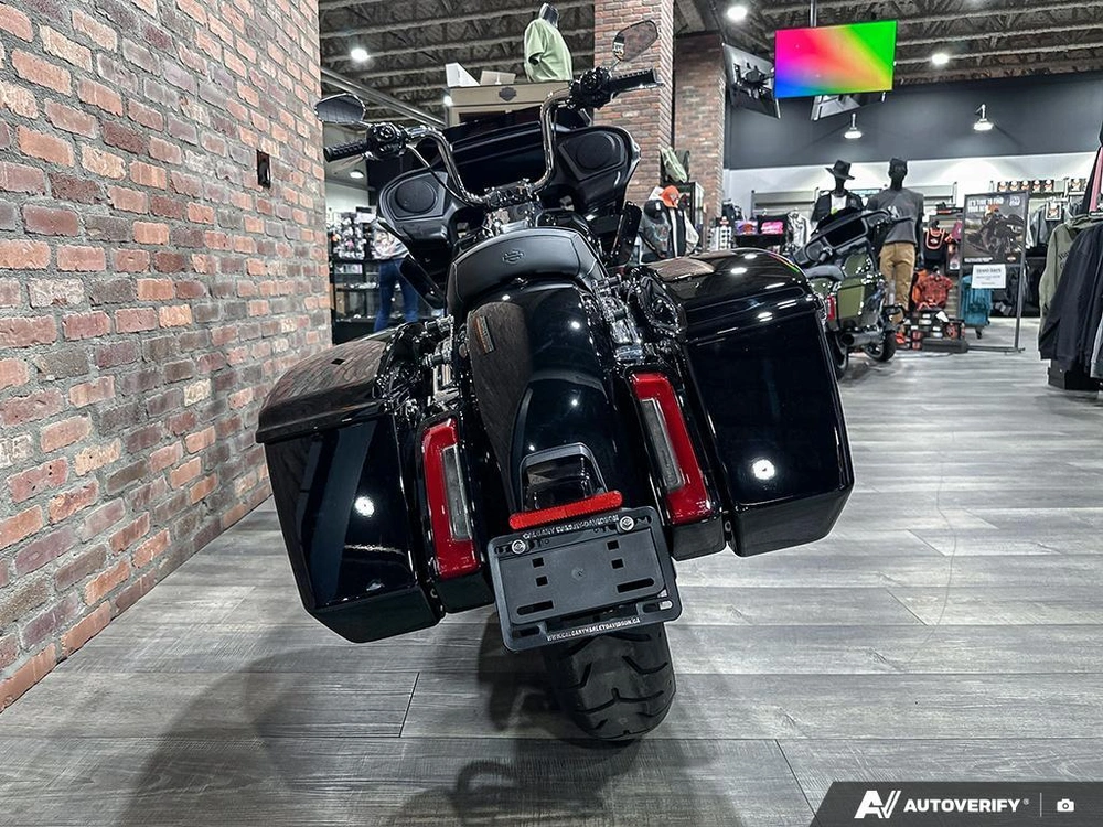 2026 Harley-davidson Road Glide alt