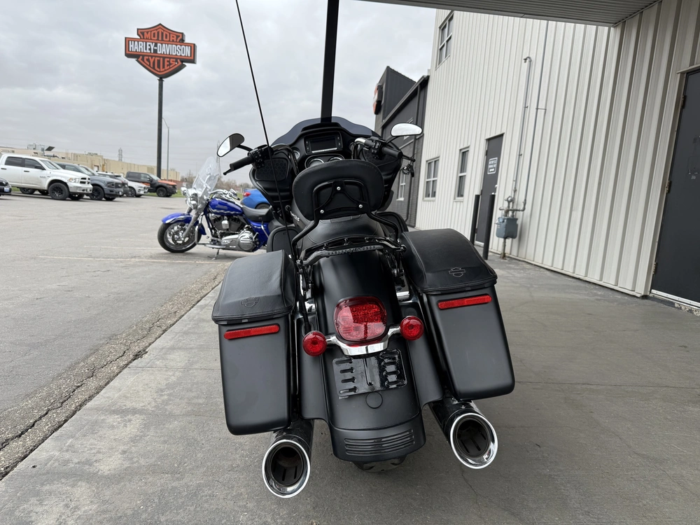 2017 Harley-davidson Fltrxs-road Glide Special alt
