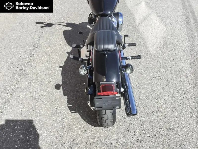 2026 Harley-Davidson FXBB - Street Bob® thumbnail 13