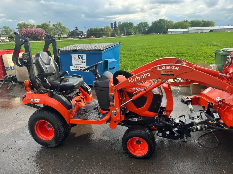 Kubota BX2380 2021