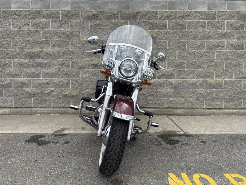 2018 Harley-davidson Flde - Softail Deluxe alt