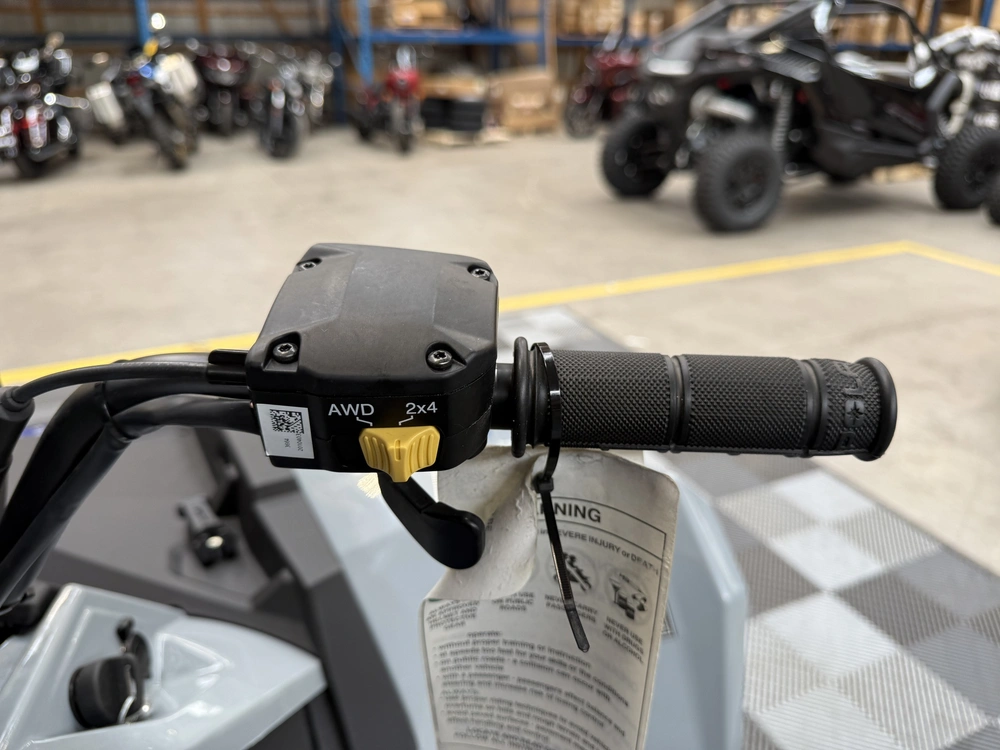 2025 Polaris Scrambler 850 alt