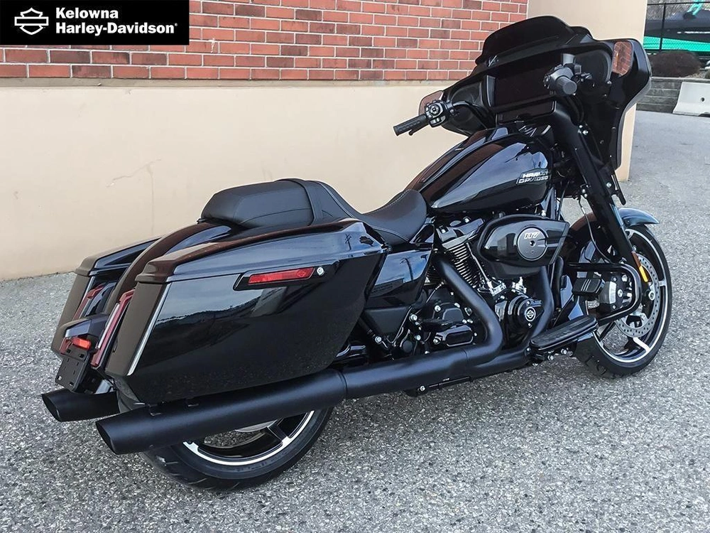 2026 Harley-davidson Flhx - Street Glide® alt