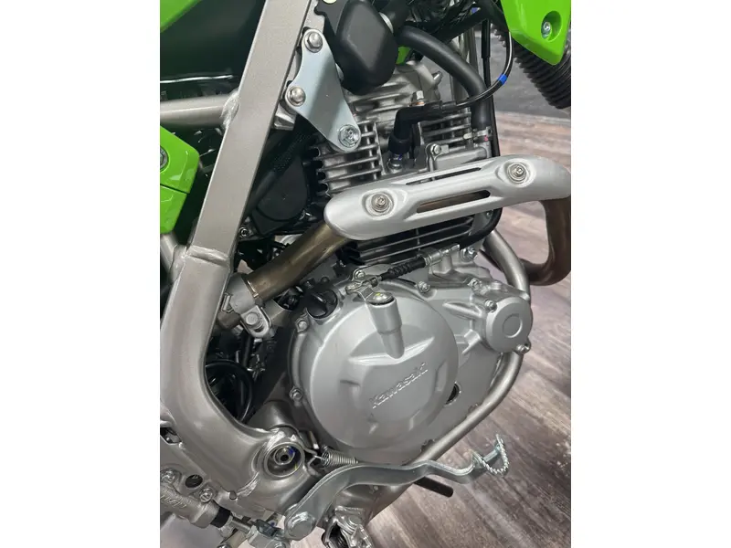 2026 Kawasaki KLX230R thumbnail 3