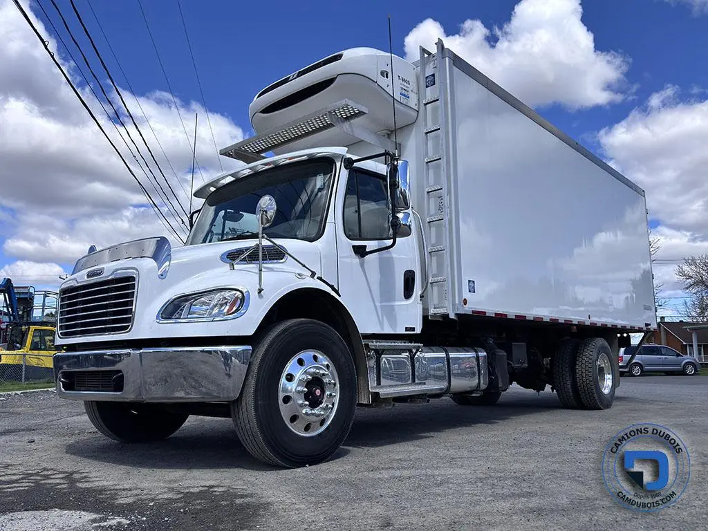 2016 Freightliner M2-106