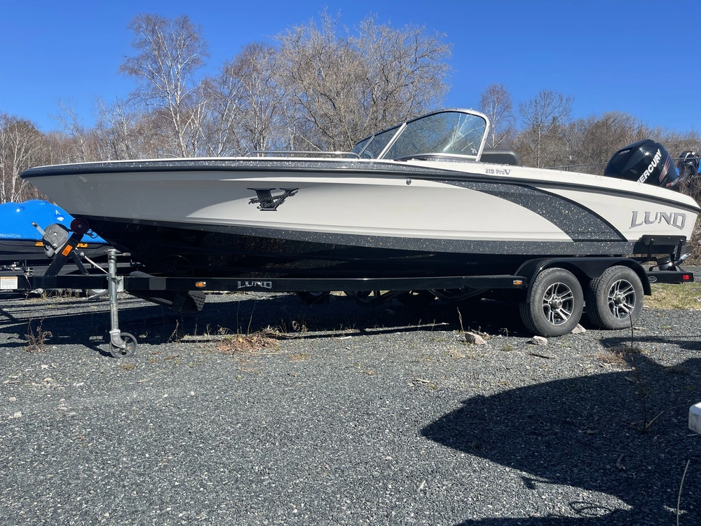 2018 Lund Boat Co 219 Pro V Gl alt