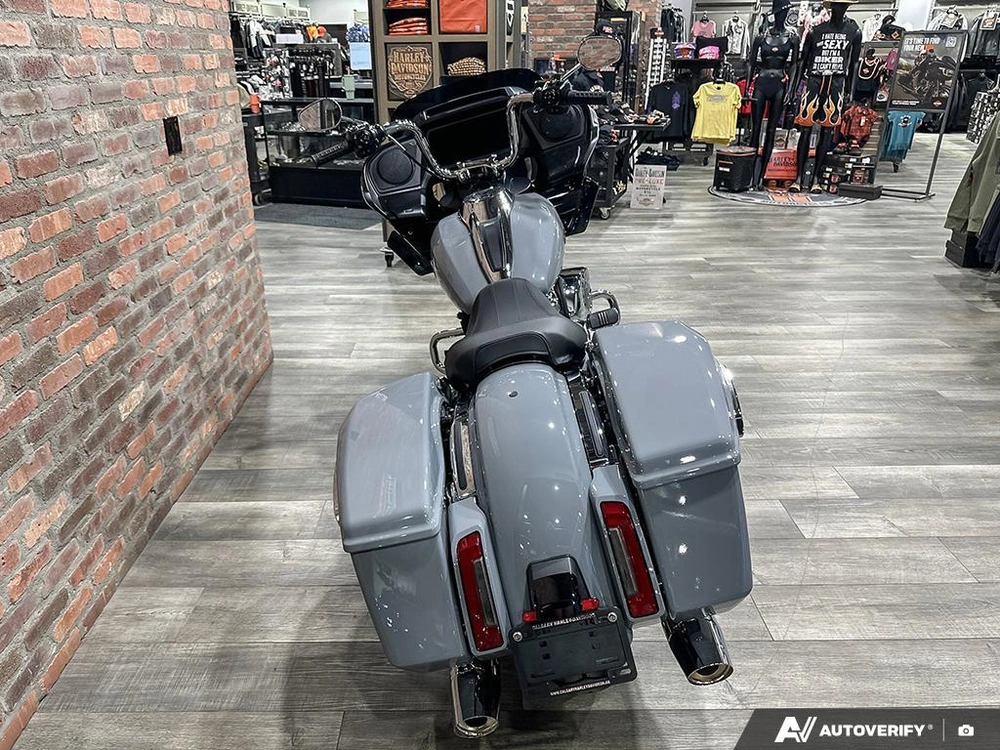 2026 Harley-davidson Road Glide alt