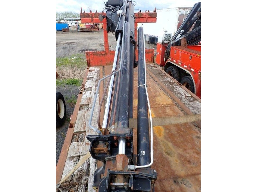 International 7600 2010