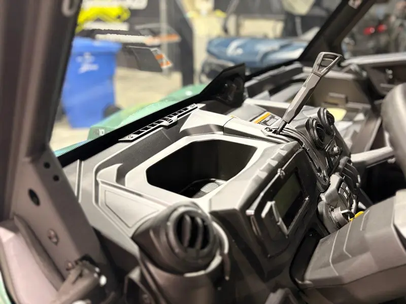 2026 Can-Am Defender MAX DPS CAB HVAC HD10 thumbnail 14