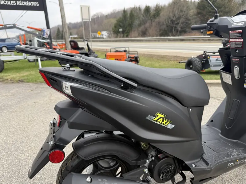 2026 Autre Taxi 50 cc thumbnail 3