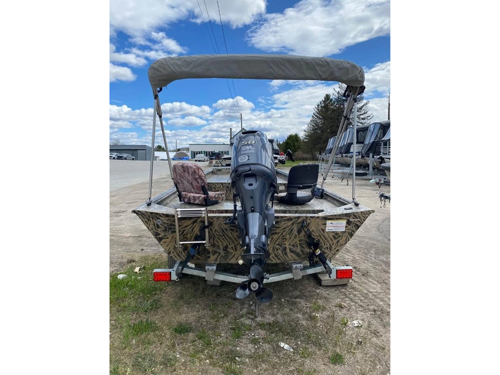 Crestliner Jon 1660 Retriever 2021 alt