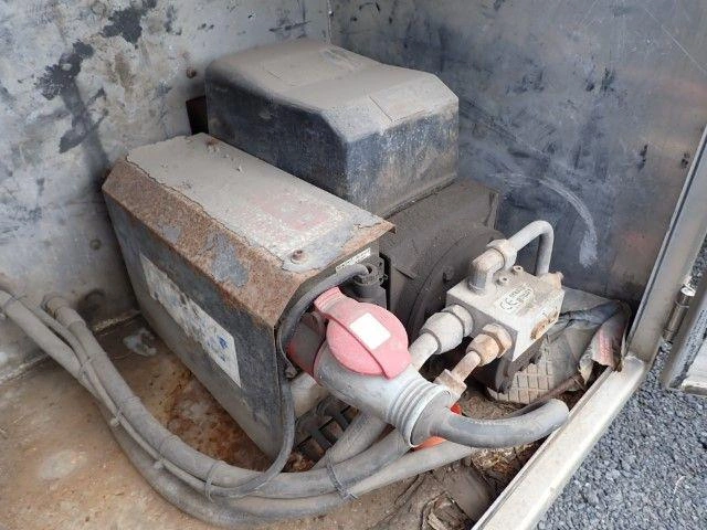 International 7600 2010