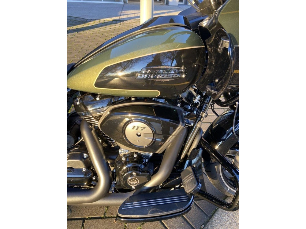 2026 Harley-davidson Fltrx Road Glide alt