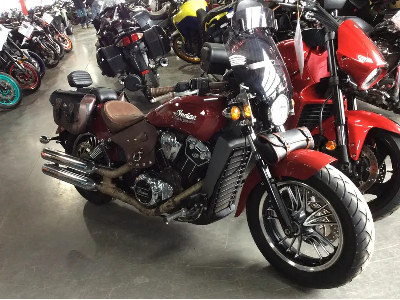 2016 Indian Motorcycle Scout Bobber Tweety thumbnail 2