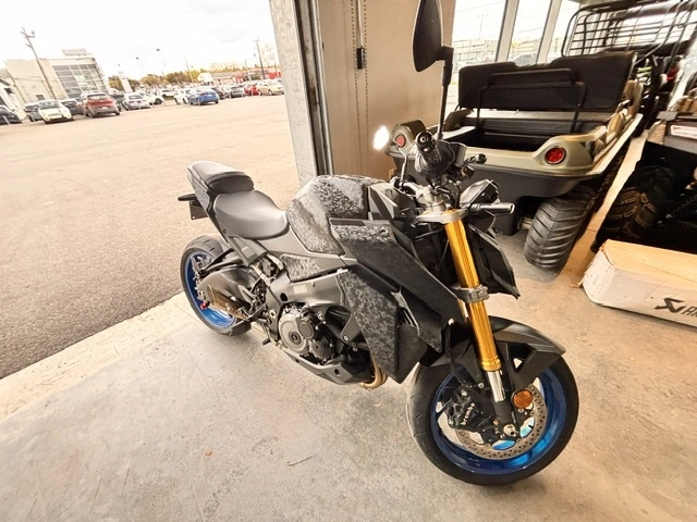 Suzuki Gsx-s1000 Gsx S 1000 S1000 Gsx-s 1000 Impeccable Exhaust 2023 alt