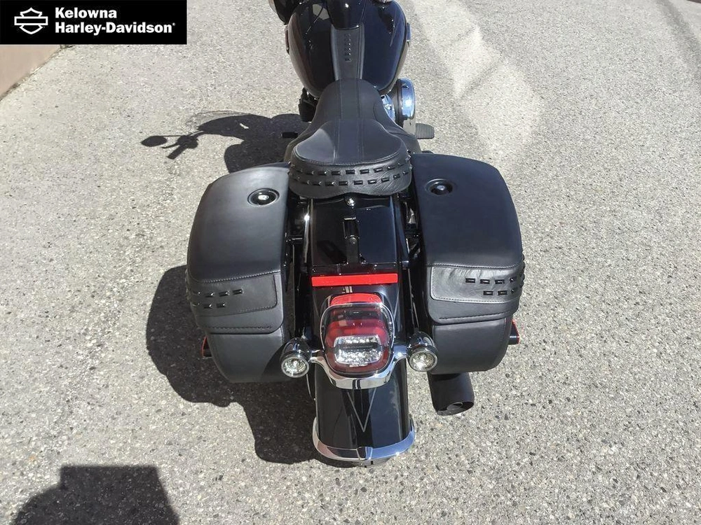 2026 Harley-davidson Flhc - Heritage Classic alt
