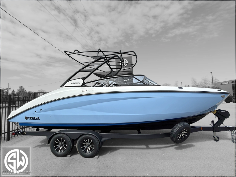 2026 Yamaha 252sd alt