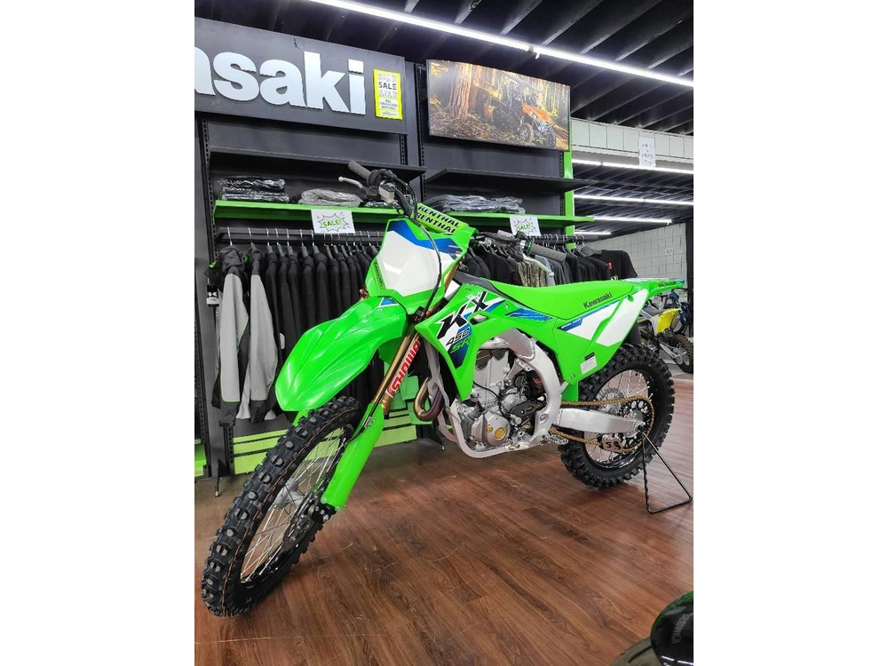 2026 Kawasaki Kx™ 450sr alt