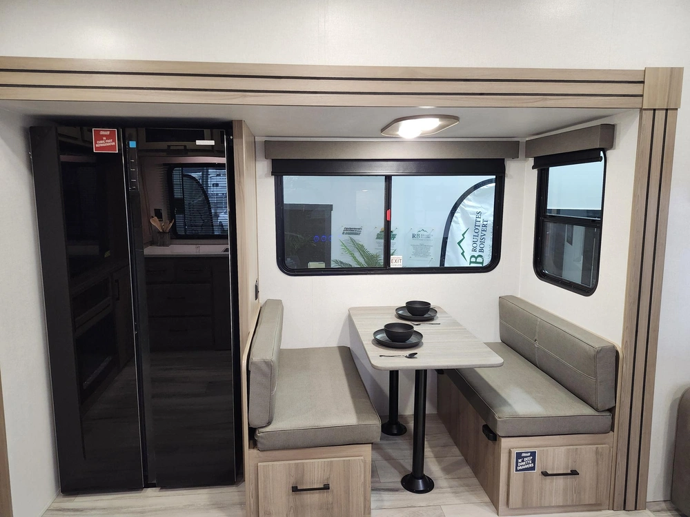 Keystone Rv Coleman 2400 Rex 2026 alt