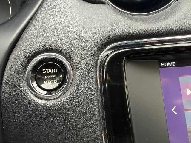2016 Jaguar Xj Portfolio alt