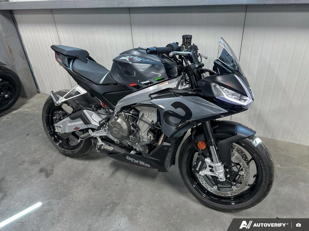 2023 Aprilia Tuono 660 alt