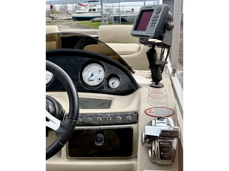 2012 Harris SUNLINER S220 thumbnail 8