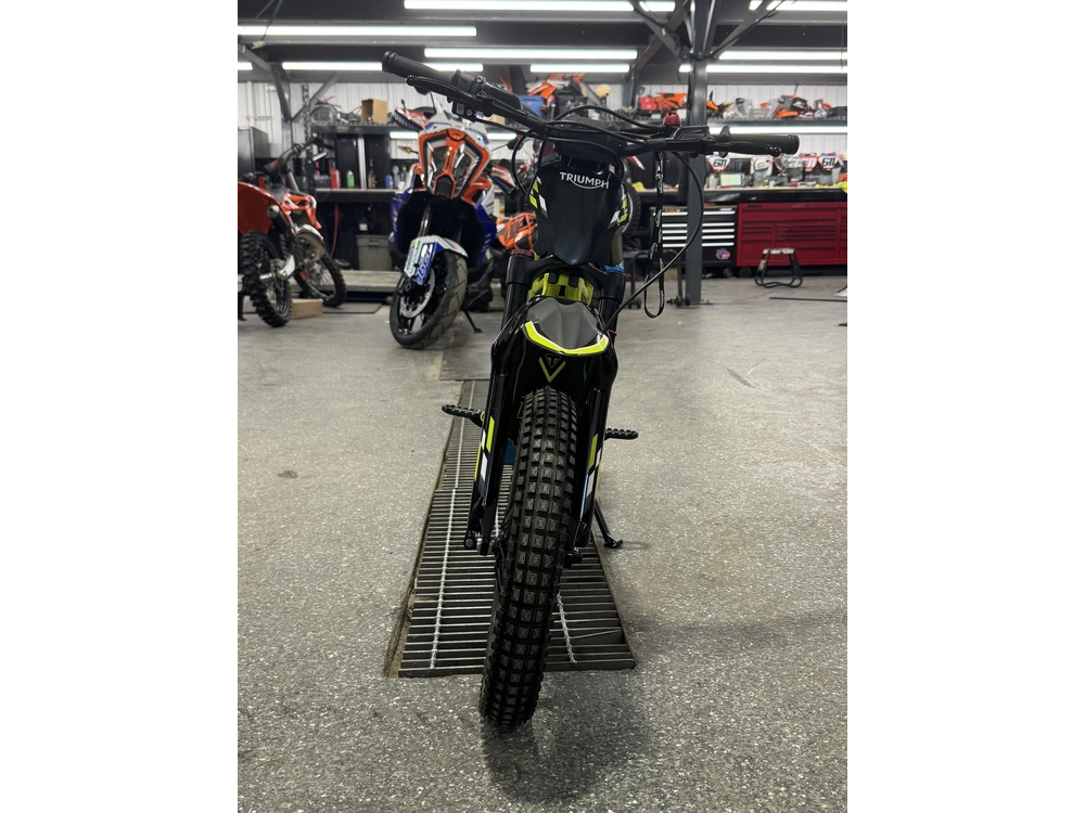 Triumph Txp-16 2026 alt