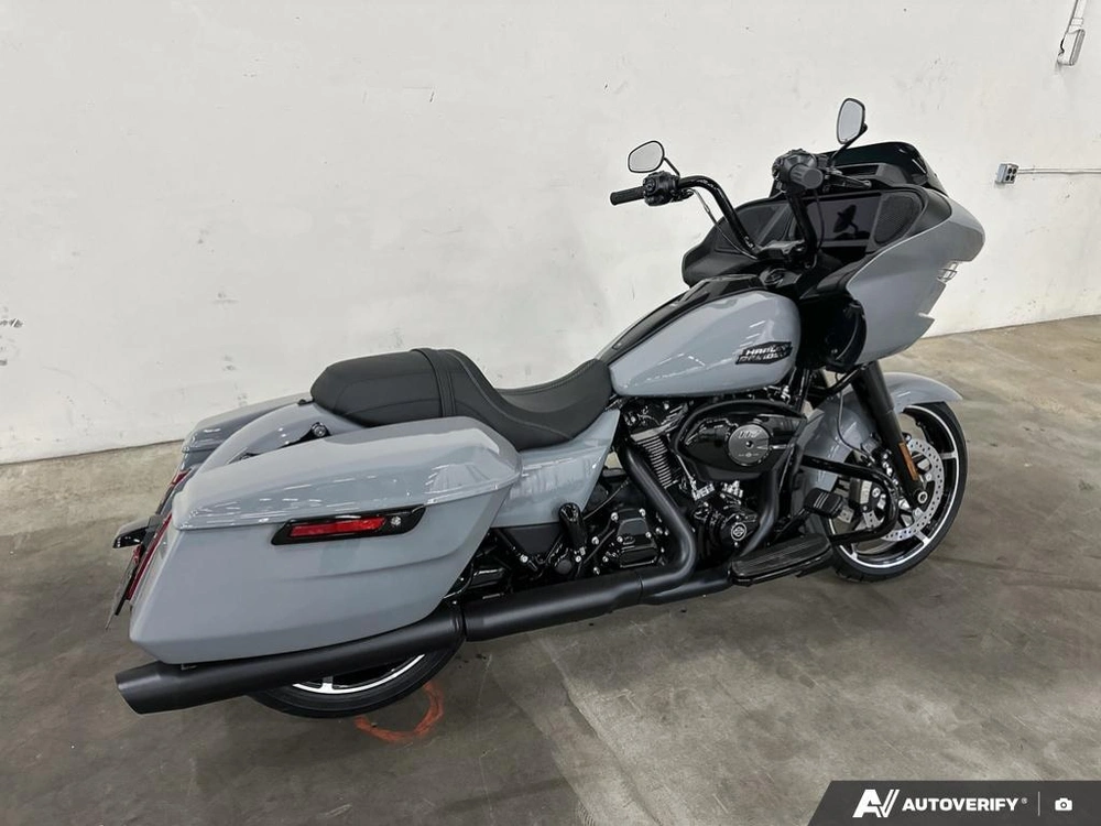 2026 Harley-davidson Road Glide alt