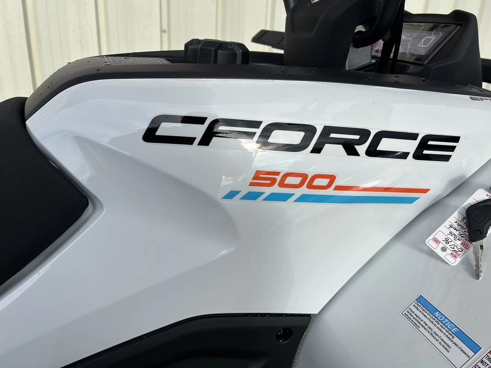 2026 Cfmoto Cforce 500 White alt