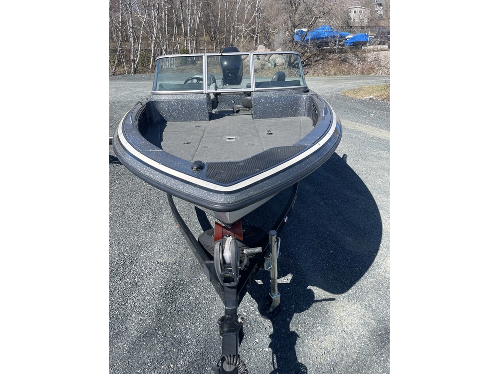 2018 Lund Boat Co 219 Pro V Gl alt
