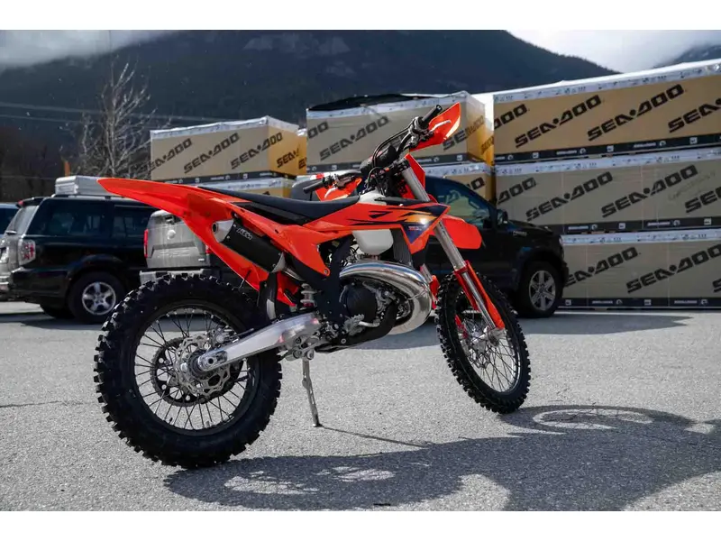 2026 KTM 300 XC thumbnail 10