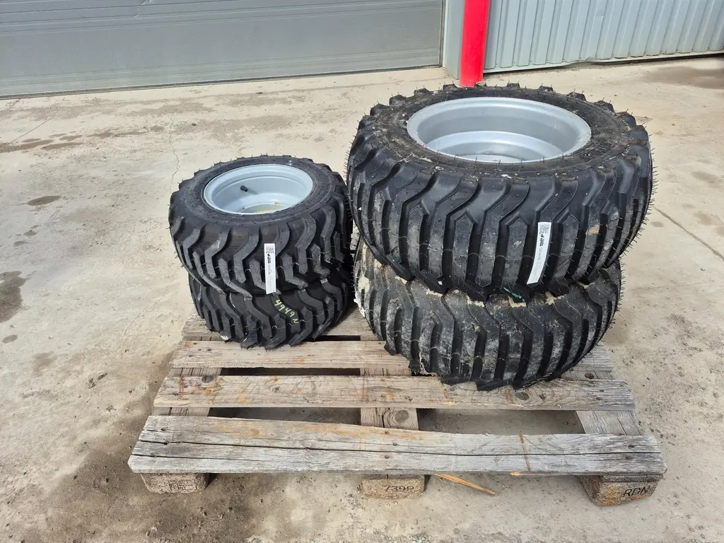 2024 Carlisle 20X8.00-10 27X12.5-15