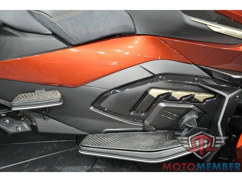 2026 Can-am Spyder Rt Sea-to-sky alt