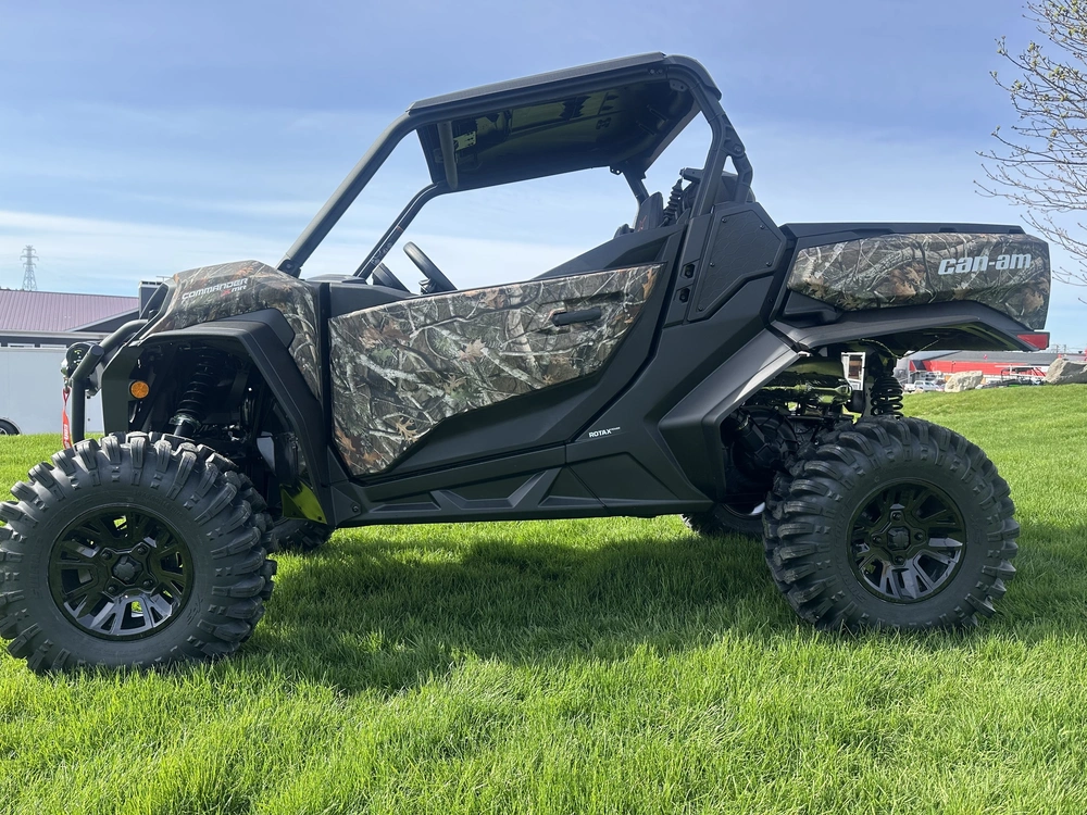 2026 Can-am Commander X Mr 1000r alt