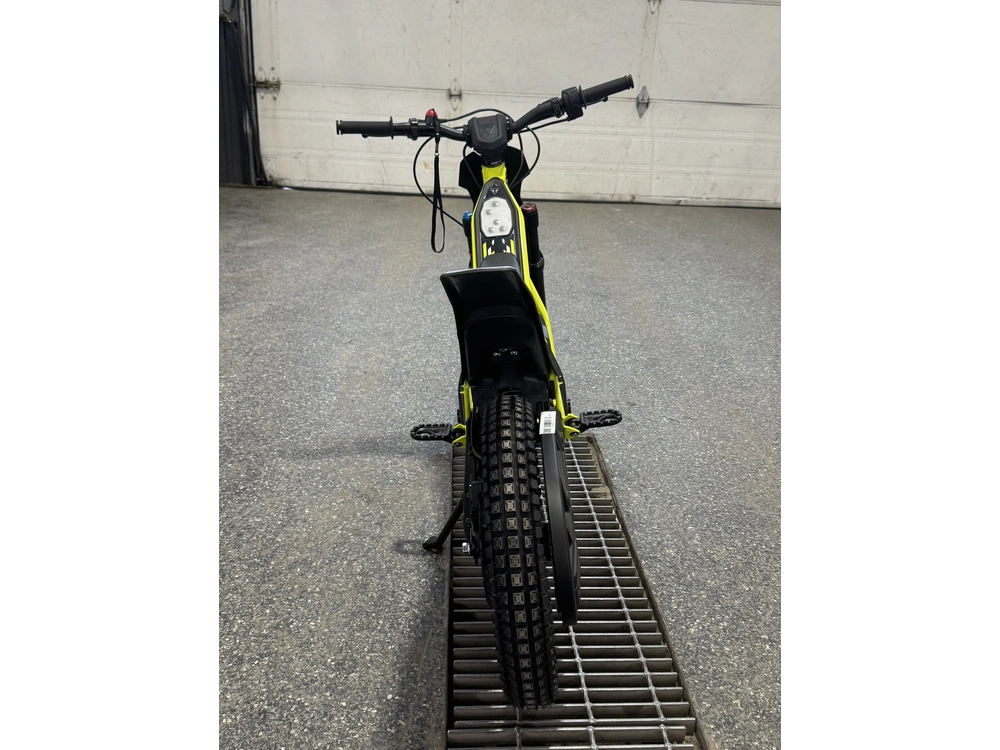 Triumph Txp-16 2026 alt