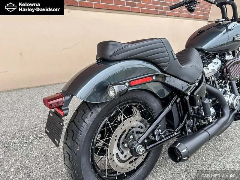 2025 Harley-Davidson FXBB - Street Bob® thumbnail 7