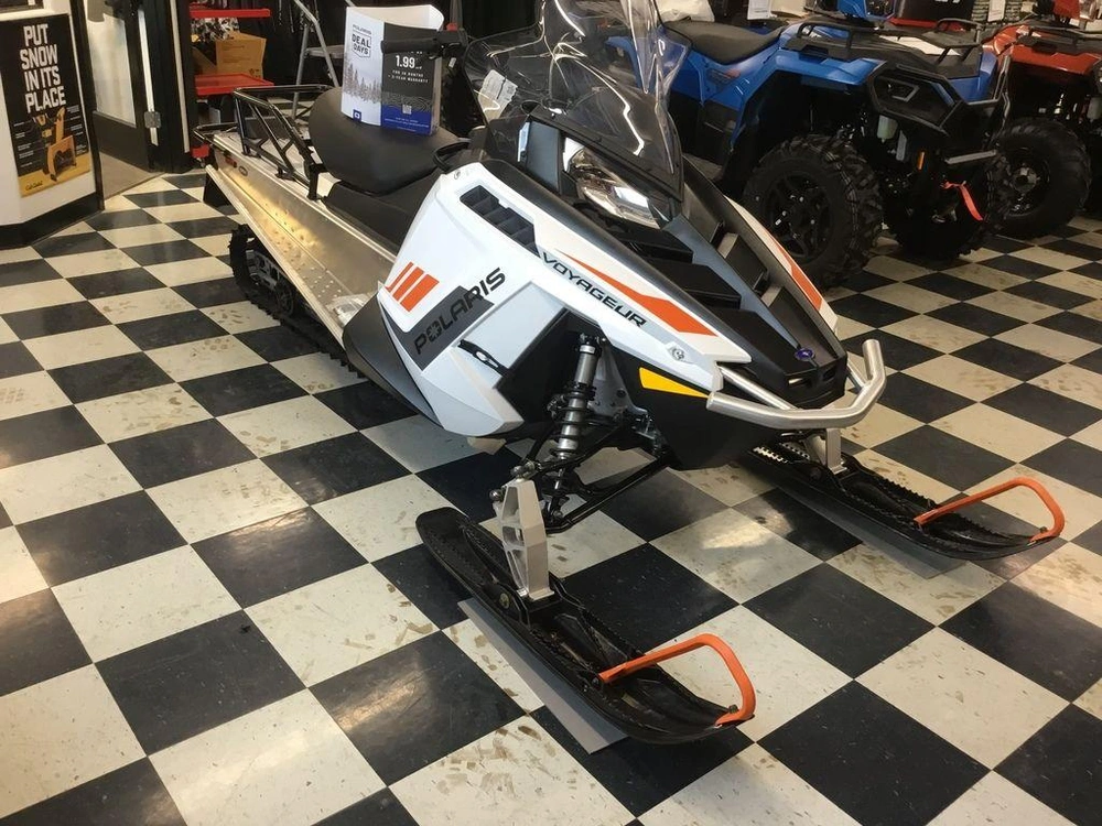 2024 Polaris 550 Voyageur 144 alt