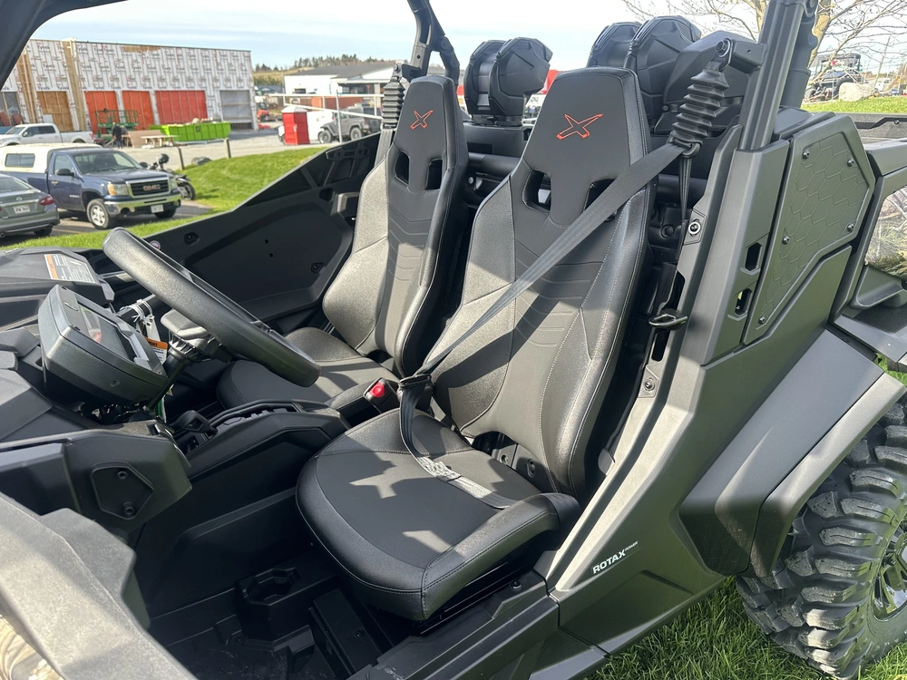 2026 Can-am Commander X Mr 1000r alt