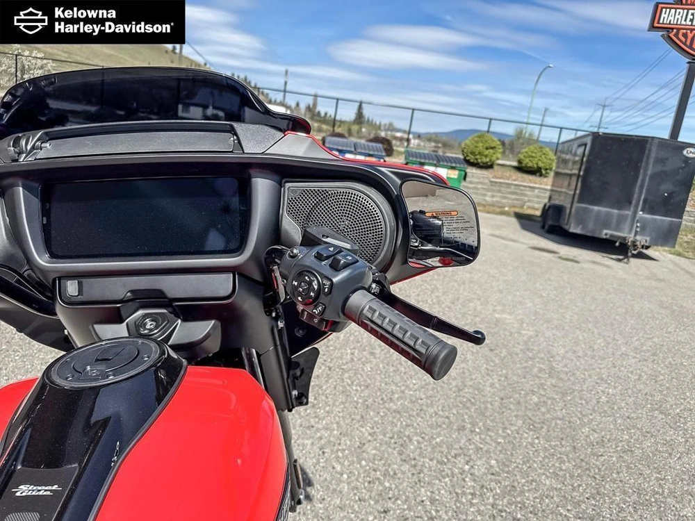 2026 Harley-davidson Flhx - Street Glide® alt