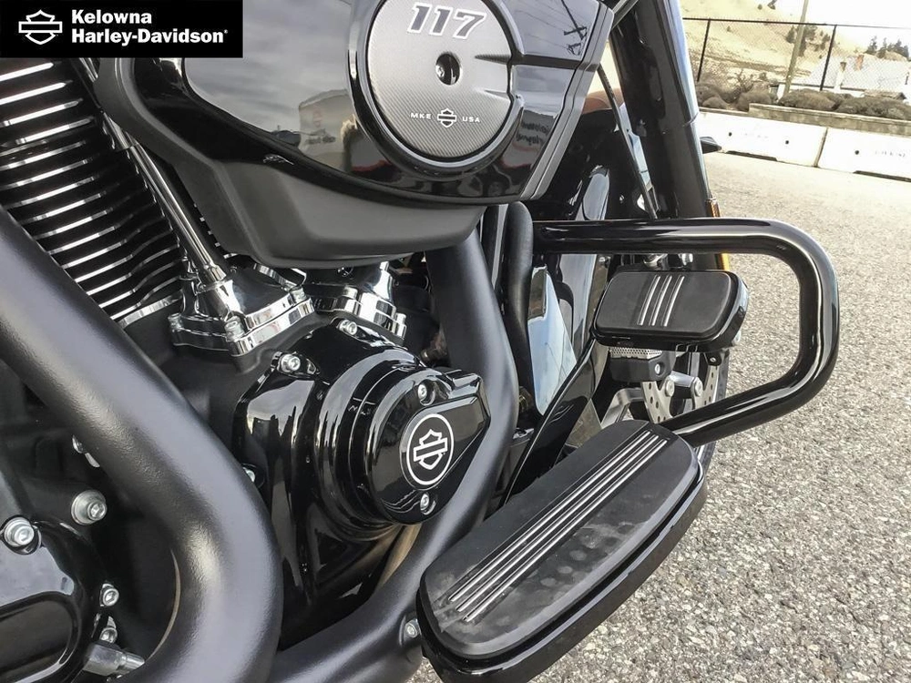 2026 Harley-davidson Fltrx - Road Glide® alt