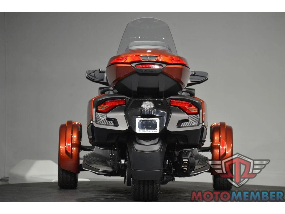 2026 Can-am Spyder Rt Sea-to-sky alt