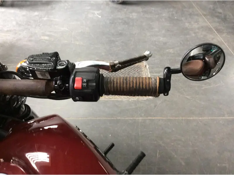 2016 Indian Motorcycle Scout Bobber Tweety thumbnail 11