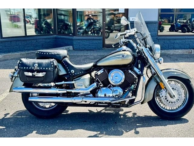 Yamaha V-star 1100 Classic 2005 alt
