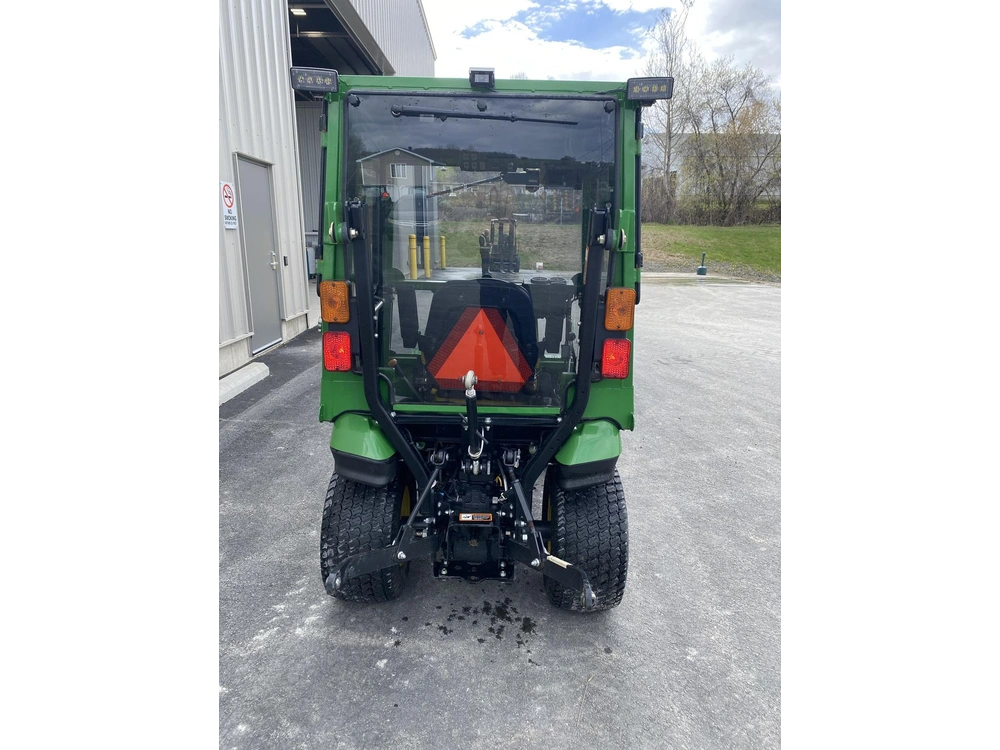 John Deere 1025r 2015 alt