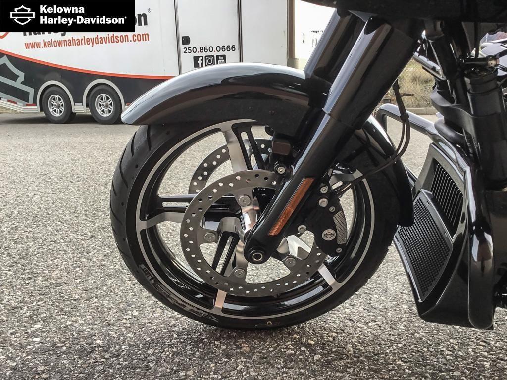 2026 Harley-Davidson FLTRX - Road Glide® thumbnail 22