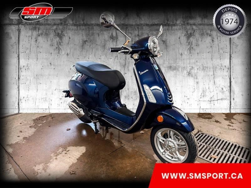 2026 Vespa Primavera 50 alt